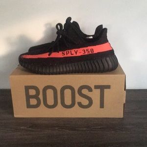 Adidas Yeezy boost 350 V2 Core Red